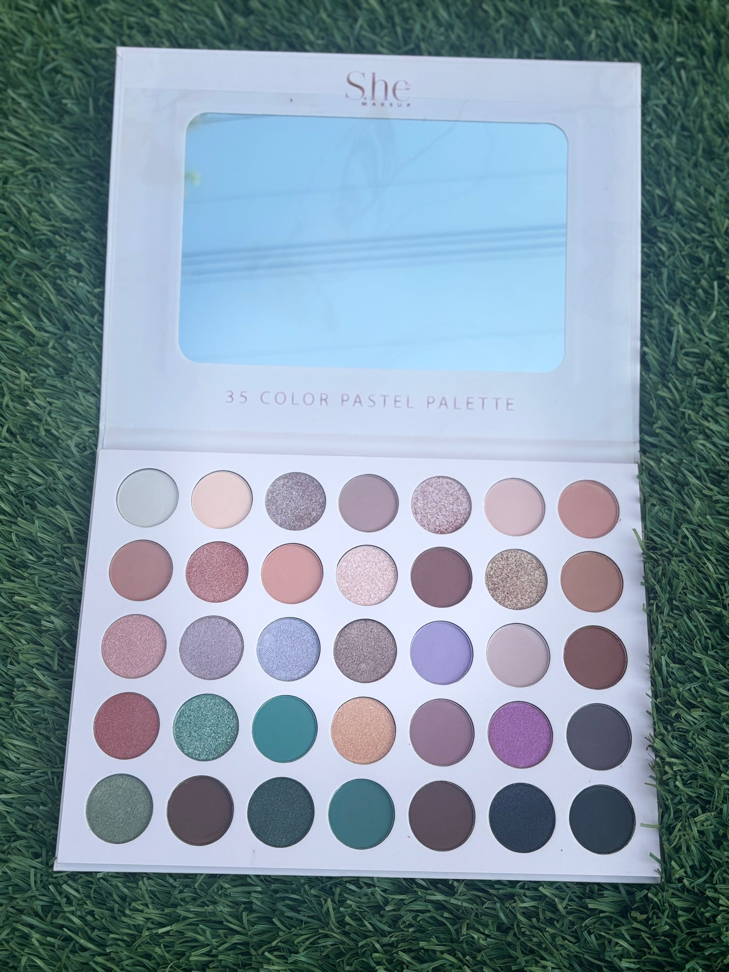 Eyeshadow Palette